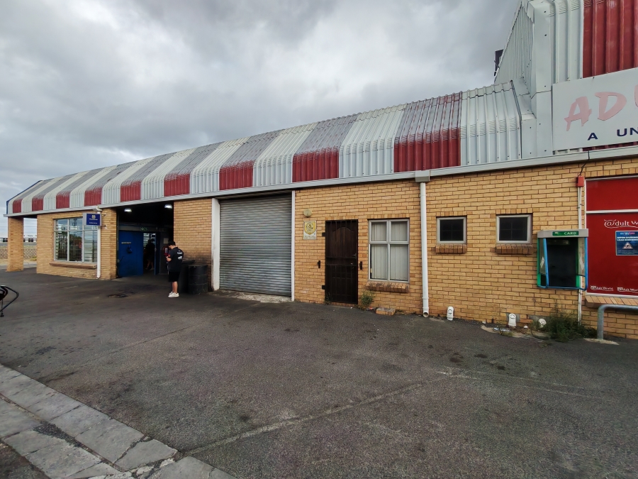 To Let commercial Property for Rent in Somerset West Business Park Western Cape